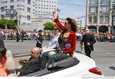 normal_ba_prideparade2619.jpg